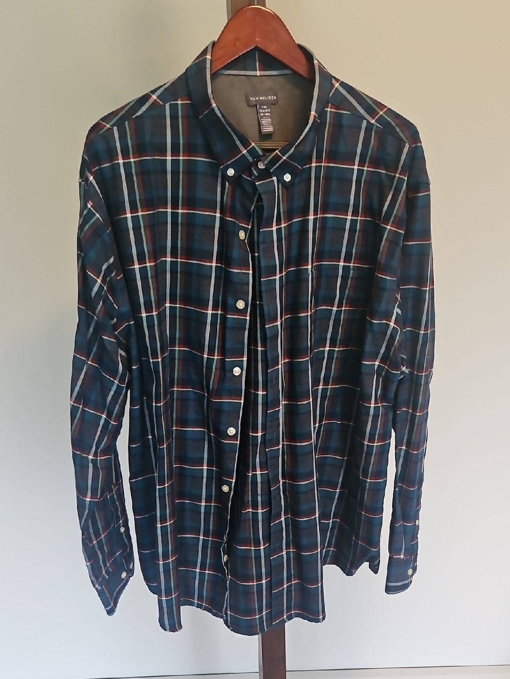 Van Heusen Mens Teal and Navy Plaid Button-Down Shirt XXL